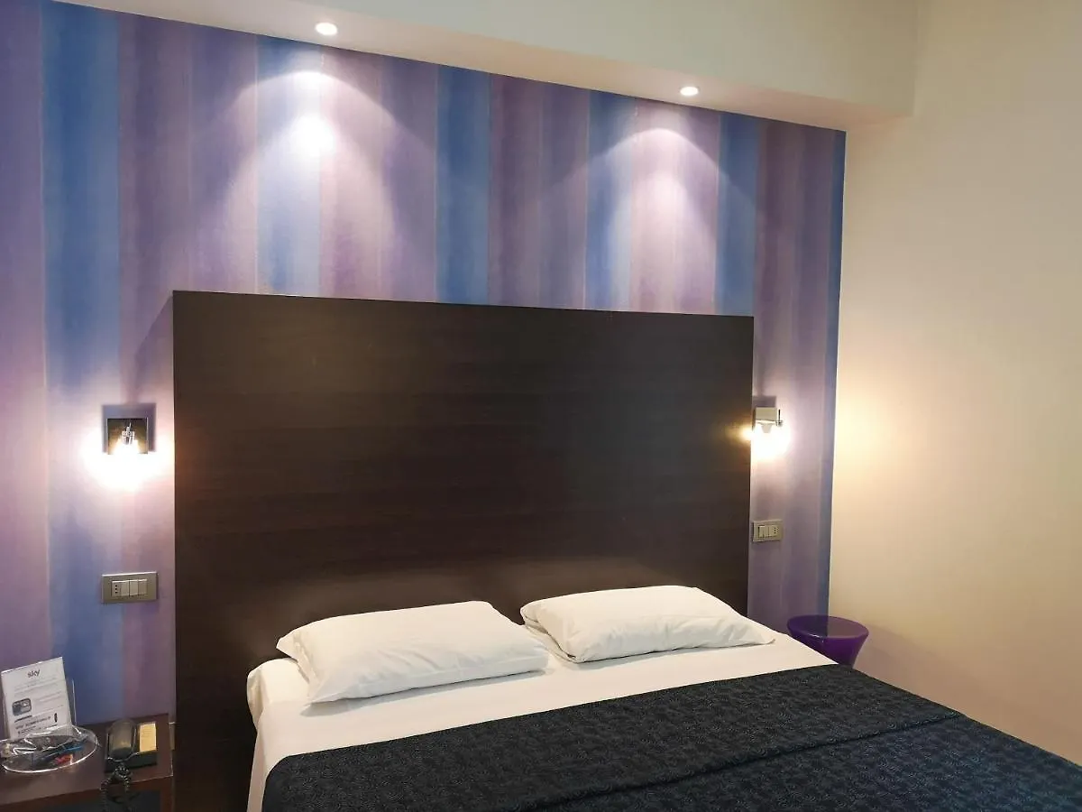 Hotel Perla - The Storyhoteller Riccione 3*,  İtalya