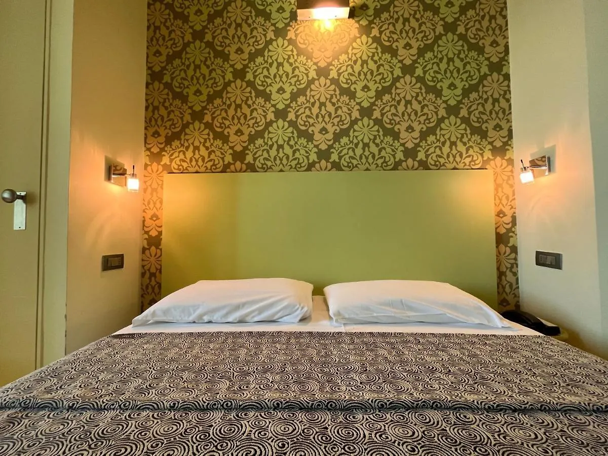 ***  Hotel Perla - The Storyhoteller Riccione İtalya